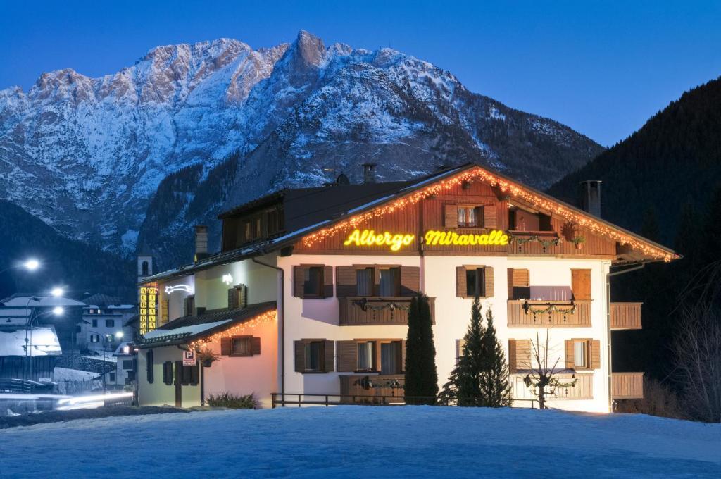 Albergo Miravalle Auronzo di Cadore Exterior foto