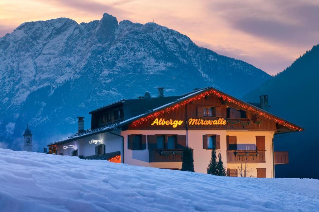 Albergo Miravalle Auronzo di Cadore Exterior foto